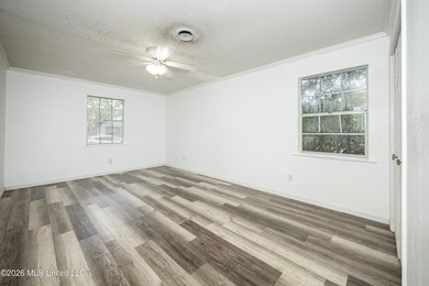 Looking for space to spread out and make your own? This - photo 34