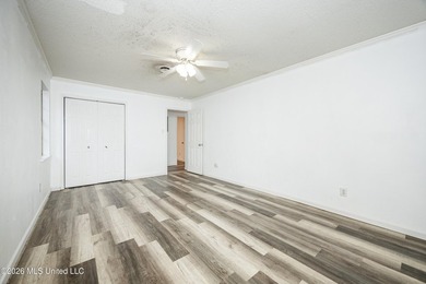 Looking for space to spread out and make your own? This - photo 36