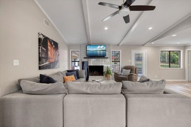 Welcome to a lake view haven where four bedrooms, three baths - photo 7