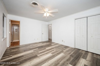 Looking for space to spread out and make your own? This - photo 38