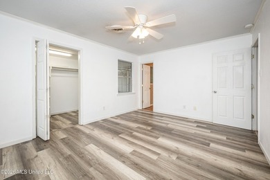 Looking for space to spread out and make your own? This - photo 39