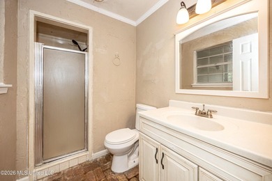 Looking for space to spread out and make your own? This - photo 41
