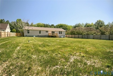 Welcome to 9424 Marlfied Road, featuring a gorgeous - photo 31