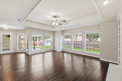 This one is for all you single-story lovers! Some homes just - photo 6