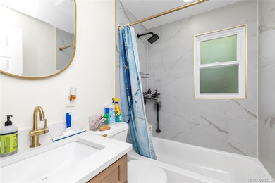 Welcome to 1701 Lexington Avenue in Merrick! This beautifully - photo 6