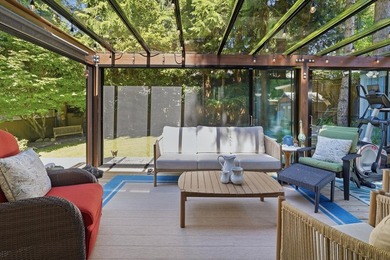 Welcome to this beautifully renovated home in the heart of Ocean - photo 17