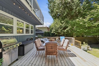Welcome to this beautifully renovated home in the heart of Ocean - photo 20