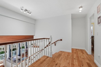 Welcome to this beautifully renovated home in the heart of Ocean - photo 21
