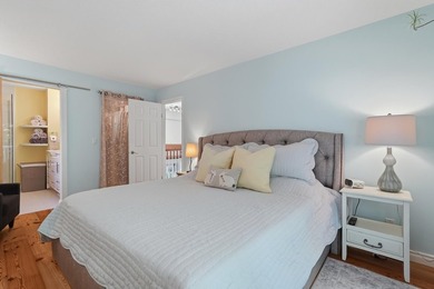 Welcome to this beautifully renovated home in the heart of Ocean - photo 24