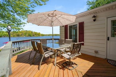 Beautifully appointed lakefront ranch has breathtaking views of - photo 5