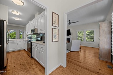 BACK ON THE MARKET to no fault to the seller. Fully renovated - photo 25