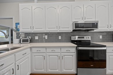BACK ON THE MARKET to no fault to the seller. Fully renovated - photo 26
