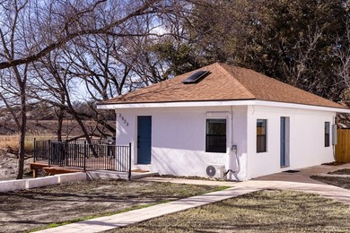 Exceptional C-2 zoned dividable commercial opportunity on Hwy 27