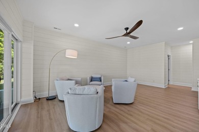 BACK ON THE MARKET to no fault to the seller. Fully renovated - photo 46