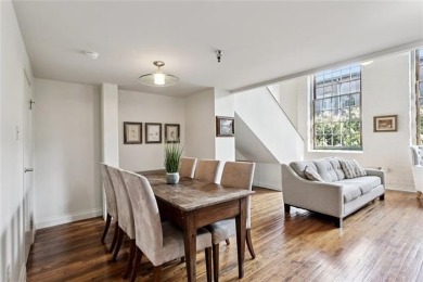 LOCATION - COURTYARD VIEW - TWO BATHS - LOVELY, FLEXIBLE FLOOR