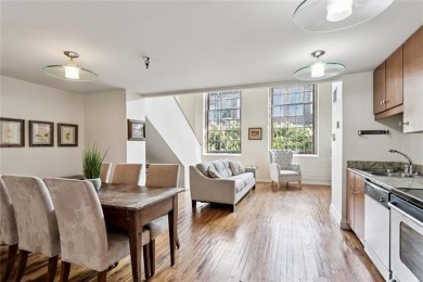 LOCATION - COURTYARD VIEW - TWO BATHS - LOVELY, FLEXIBLE FLOOR