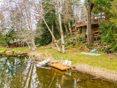 Oregon Lakefront Living. Step out onto your private dock for a - photo 3