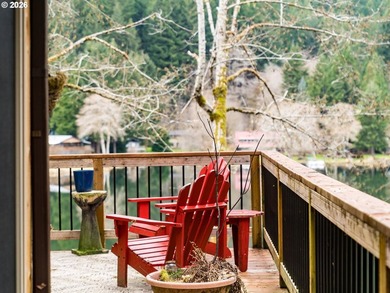 Oregon Lakefront Living. Step out onto your private dock for a - photo 7