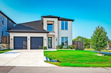 Lake Lewisville Home For Sale in The Colony Texas