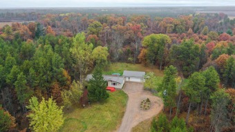Lake Camelot Home For Sale in Nekoosa Wisconsin