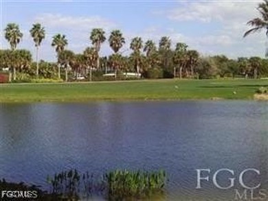 (private lake, pond, creek) Condo Sale Pending in Fort Myers Florida