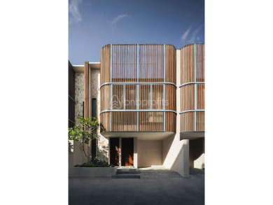 Luxurious and Modern 3 Bedroom Villa in The Heart of Berawa - photo 15