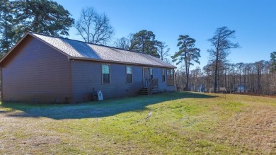 Lake Home For Sale in Vivian, Louisiana