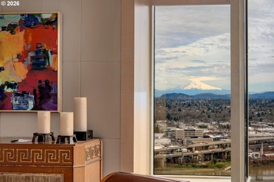 On the 24th floor of Fountain Plaza, this stunning residence - photo 13