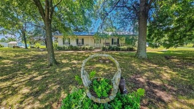 Lake Home For Sale in Eufaula, Oklahoma