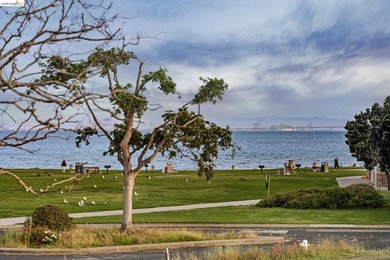 View, view, and more views! Welcome to 194 Lakeshore Ct, a - photo 28