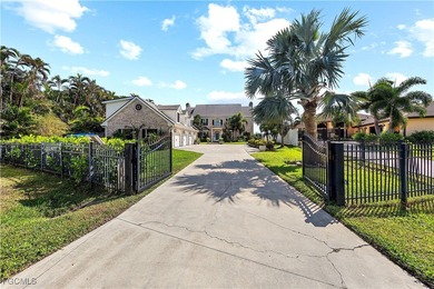 Caloosahatchee River Home For Sale in North Fort Myers Florida