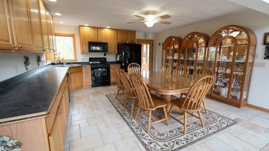 Welcome to your private countryside retreat where quality - photo 9