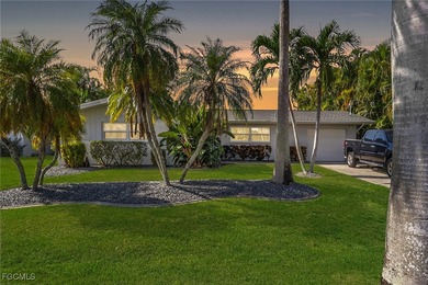 Caloosahatchee River Home For Sale in Cape Coral Florida