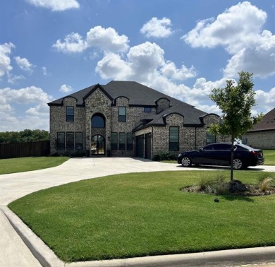 Lake Texoma Home For Sale in Pottsboro Texas