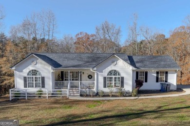 Lake Home For Sale in Lula, Georgia