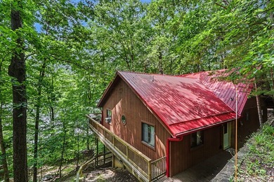 Discover the ultimate lakefront lifestyle on the Lake of Four - photo 2