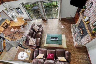 Discover the ultimate lakefront lifestyle on the Lake of Four - photo 7