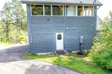 Welcome to 100 & 104 Deep Bay Drive, a rare dual-home offering - photo 11