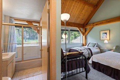 Welcome to 100 & 104 Deep Bay Drive, a rare dual-home offering - photo 21