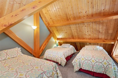 Welcome to 100 & 104 Deep Bay Drive, a rare dual-home offering - photo 23