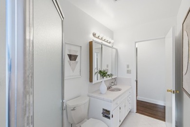 Located in one of San Carlos' most sought-after neighborhoods - photo 29