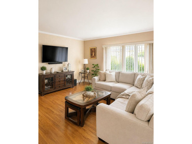 2Family, Rare detached Corner Lot 2-family with 2-car garage + 2 - photo 4