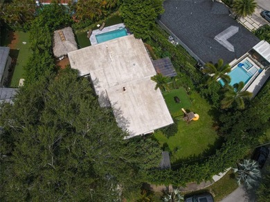 Stunning Home with Pool & Gazebo This charming 4 bedroom,3 - photo 3