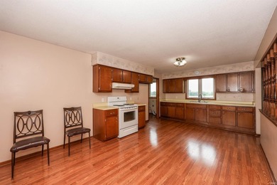 Nestled on 4.71 acres in desirable East Allen County, this - photo 16
