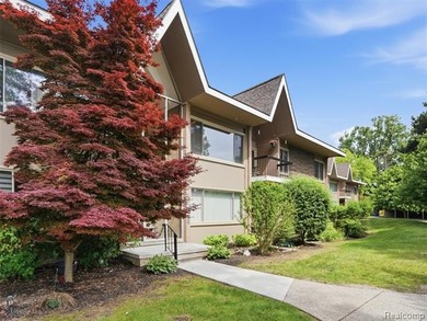 Premium, worry-free living in Bloomfield Hills! This 2nd-floor - photo 16