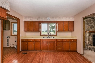 Nestled on 4.71 acres in desirable East Allen County, this - photo 18