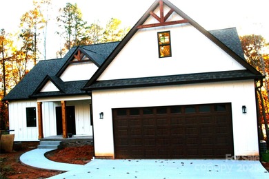 Lake Home For Sale in Statesville, North Carolina