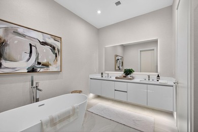 Welcome to Nautilus 220, where brand-new waterfront luxury meets - photo 35