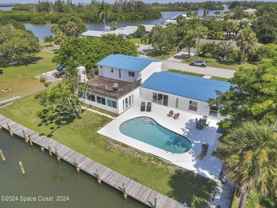 (private lake, pond, creek) Home For Sale in Cocoa Beach Florida