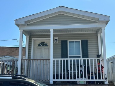 One owner move-in ready 2021 Eagle River Chesapeake 2 bedroom 1 - photo 2